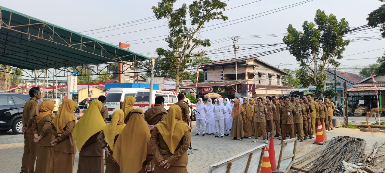 Apel Pagi RSUD Sambas Tekankan Kesiapan HUT RI dan HUT RSUD Sambas serta Perlindungan Tenaga Kesehatan